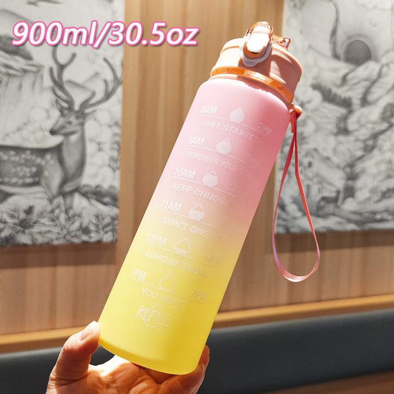 Damen Motivierende Wasserflasche mit integrierten Zeitmarkierungen Karnz