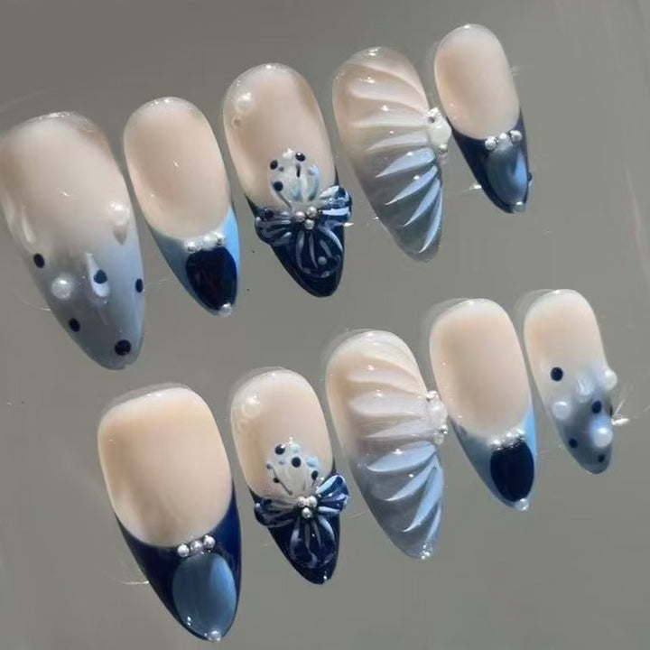 Thematic Artisan Press-On Nail Set Karnz