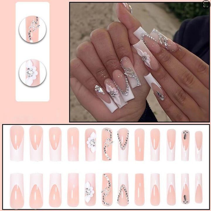 Dekoratives Press-On Nagelkunst Set Karnz
