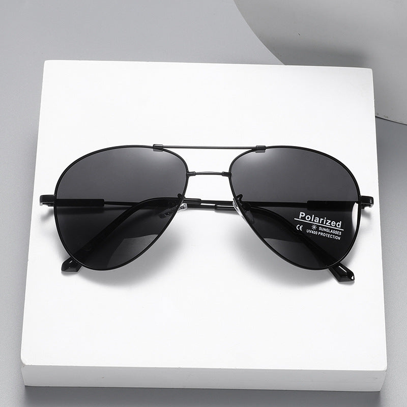 Herren Polarisierte Flugzeug-Sonnenbrille mit ultraleichtem Rahmen und UV-Schutz Karnz
