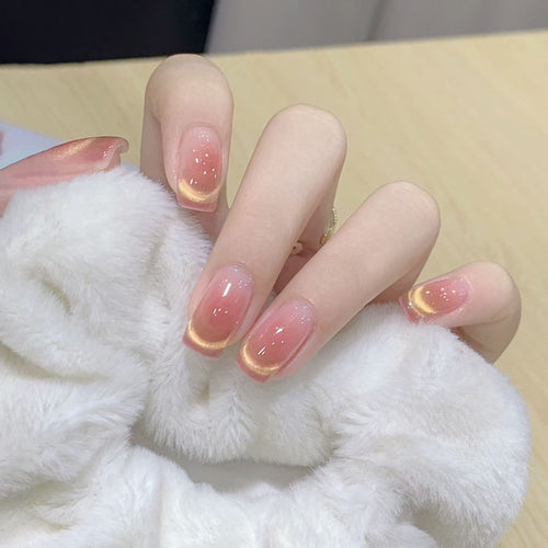 Glänzende Ombre Nagelkunst Karnz