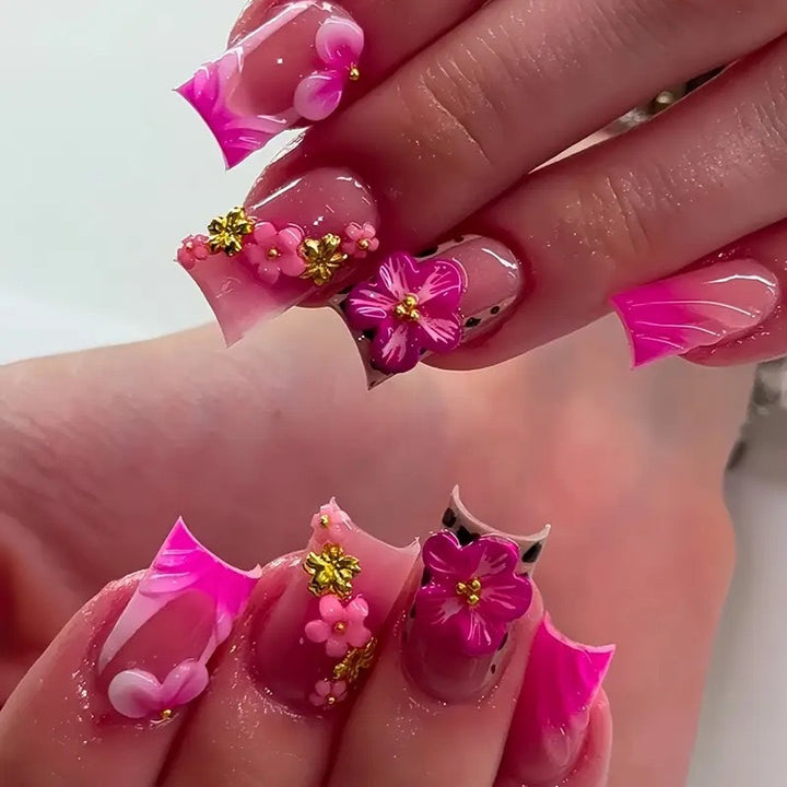 Florale Acryl-Nagelkunst-Verstärkungen Karnz