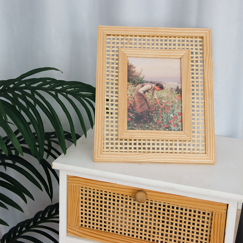 Kunstvoller Bilderrahmen mit Feinem Rattanmuster Karnz