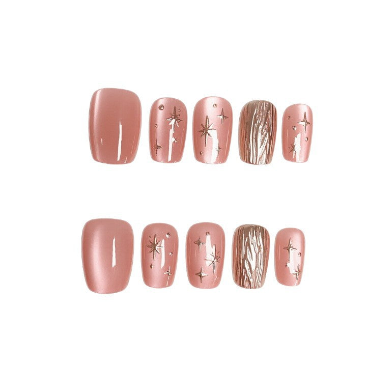 Kunstnagelset Karnz