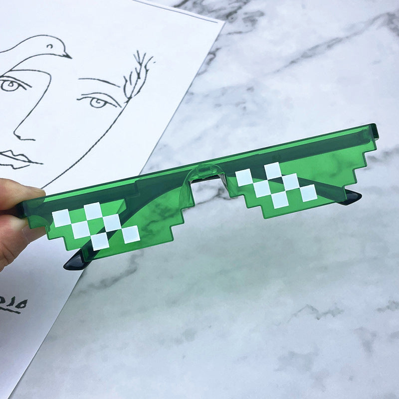 Geometric Pixelated Frame Sonnenbrille Karnz