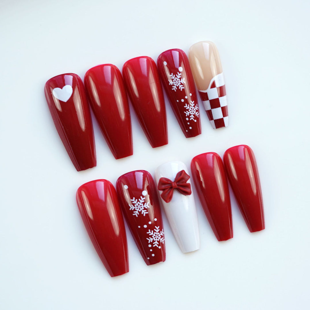 Festliches Press-On Nail Art Set