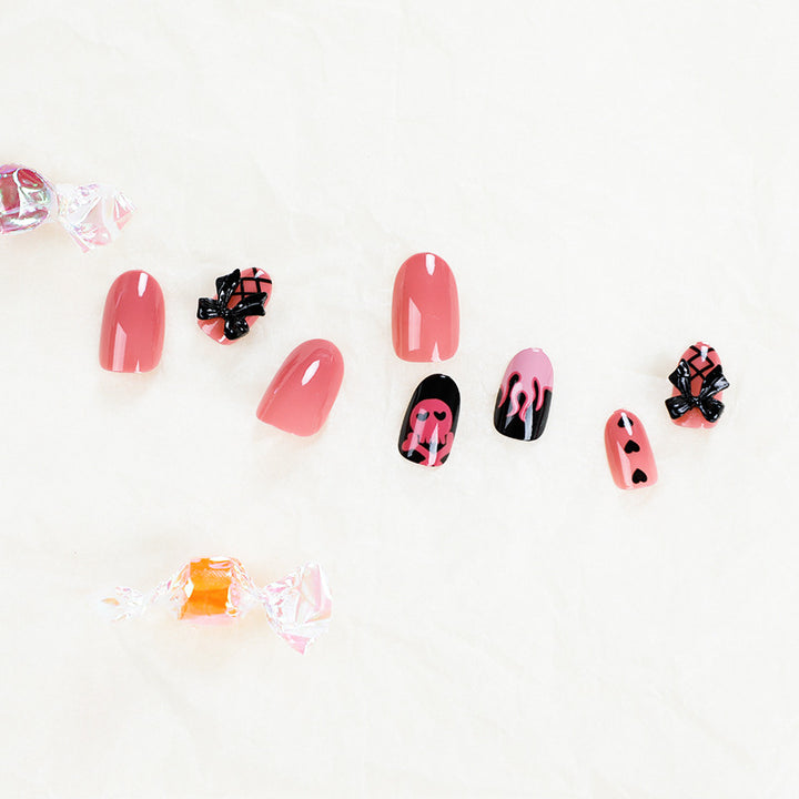 Kunstvolle Nagelkunst mit trendigen Designs Karnz