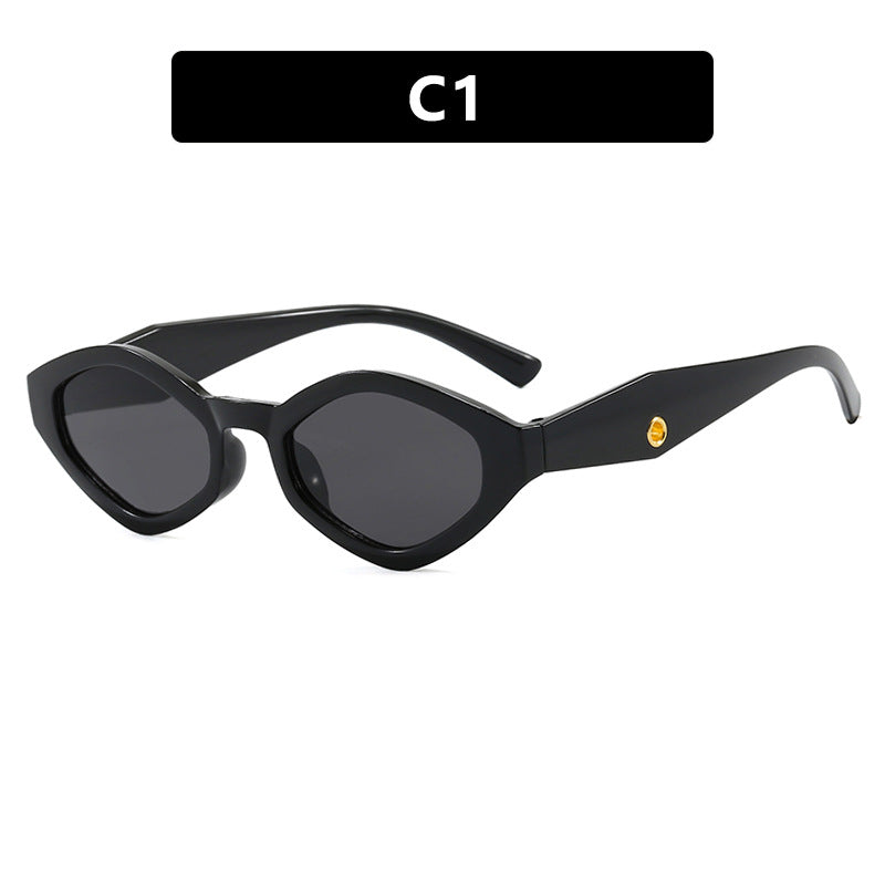Damen modische Sonnenbrille im markanten Schmetterlingsdesign Karnz