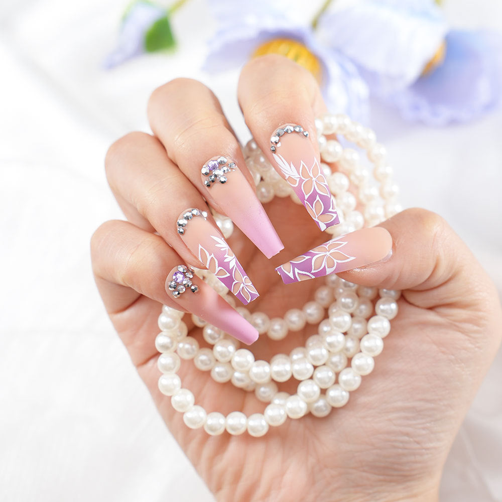 Blumen Rhinestone Press-On Nägel Karnz