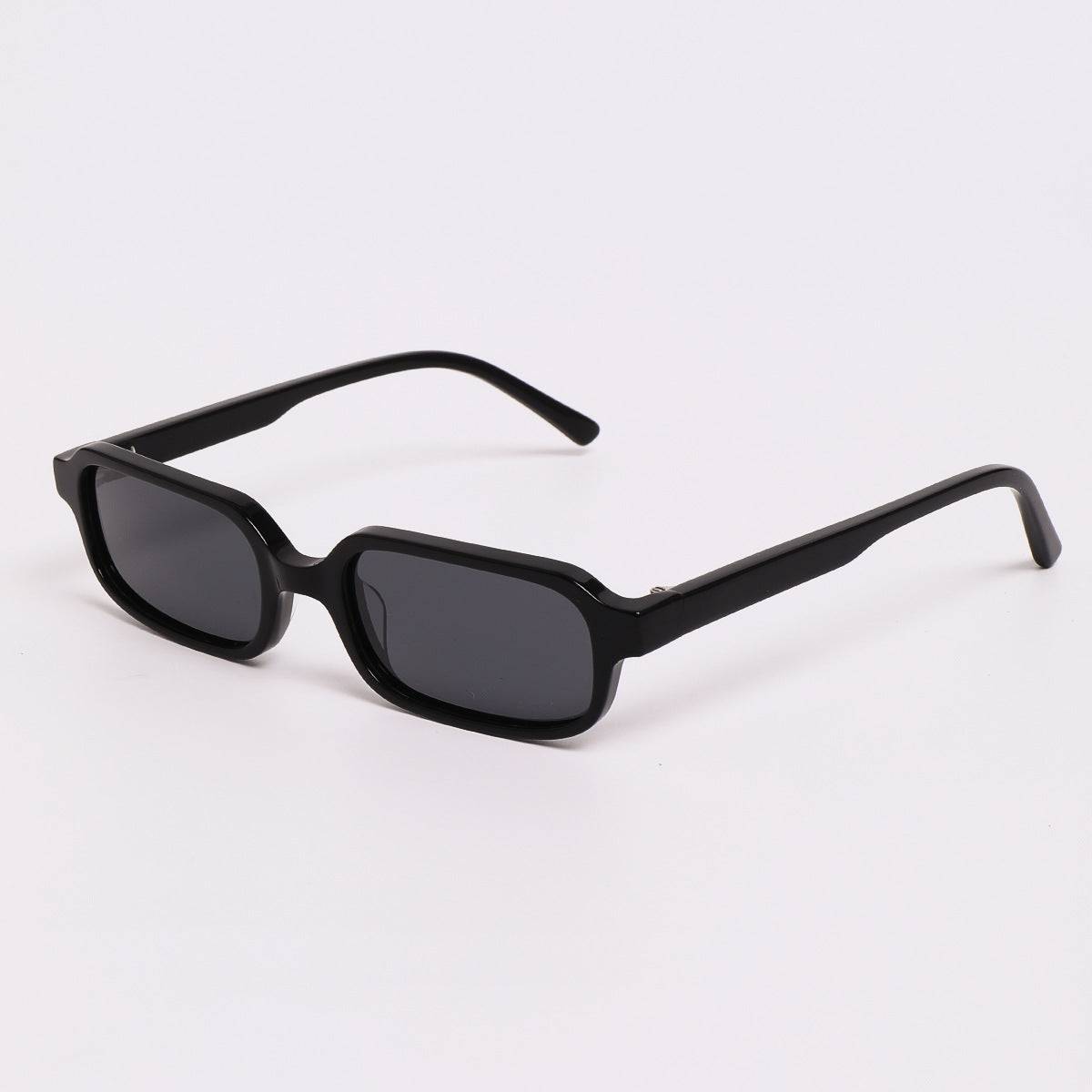 Damen Sonnenbrille im modernen, kantigen Design mit hochentwickelten UV-Schutzgläsern Karnz