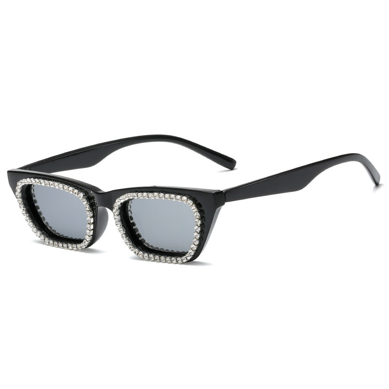 Damen Glamouröse Sonnenbrille mit Strassverzierungen Karnz