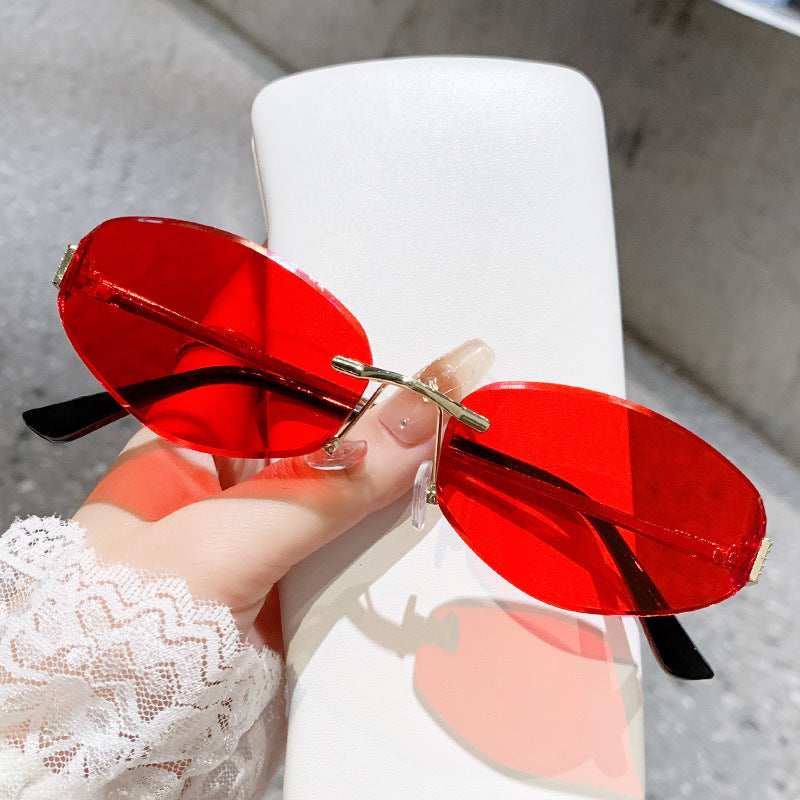 Damen Sonnenbrille im modernen Ovaldesign mit kontrastierendem Rahmen Karnz