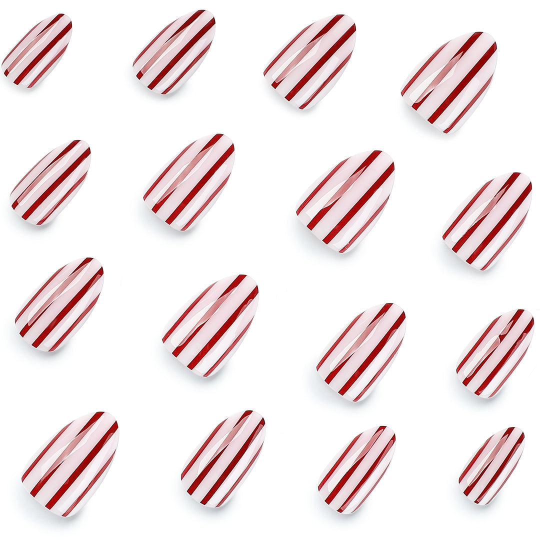 Kunstvolle Nailart mit gestreiftem Design Karnz