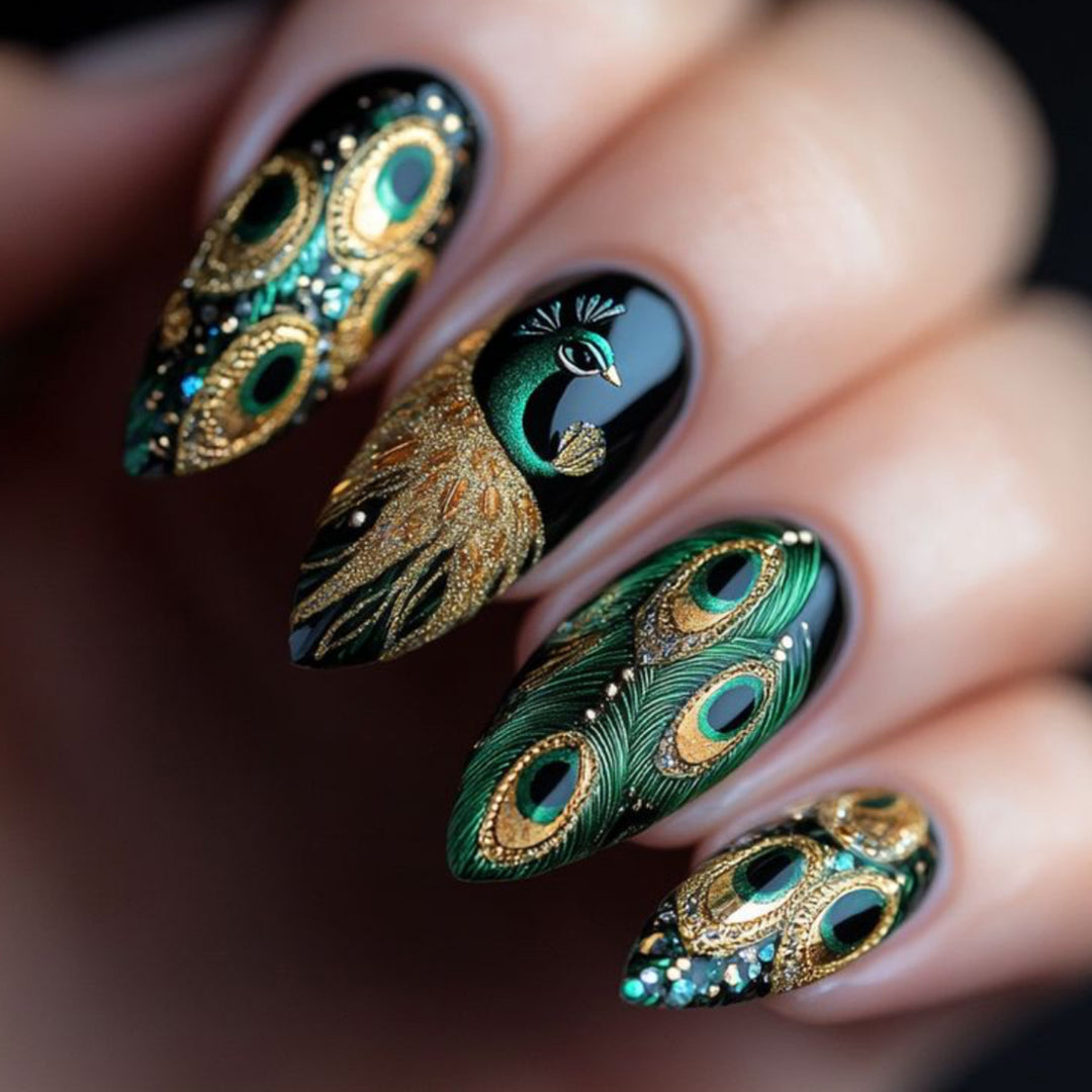 Pfau-inspiriertes 3D-Nail Art Set Karnz