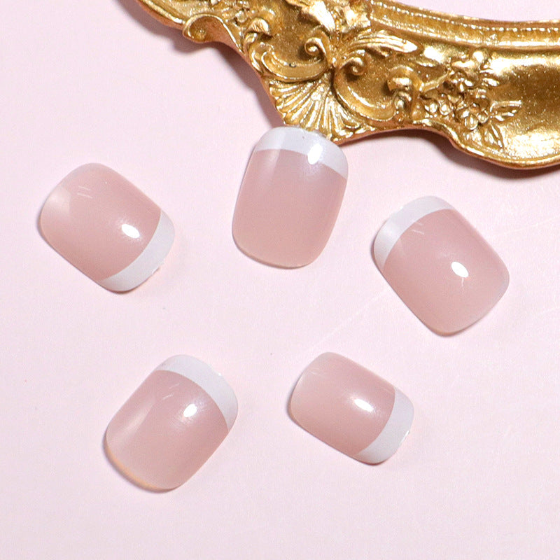 Klassisches Französisches Tip Press-On Nagelset Karnz