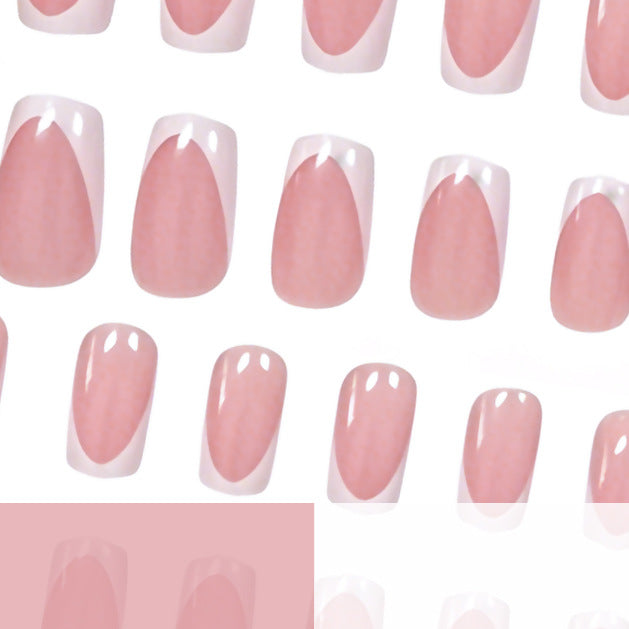 Klassisches French Tip Press-On Nagelset Karnz