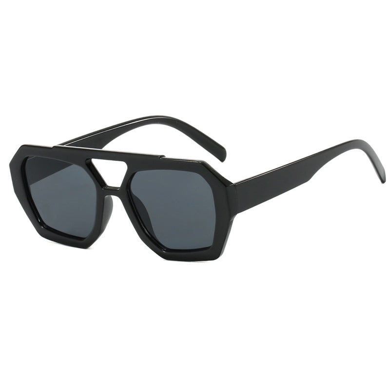 Damen geometrische Sonnenbrille aus robustem Kunststoff mit polarisierten Gläsern Karnz
