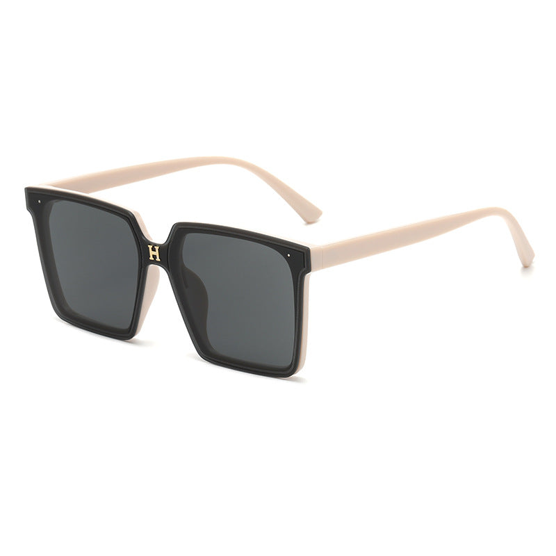 Damen quadratische Sonnenbrille mit elegantem Verlauf Karnz