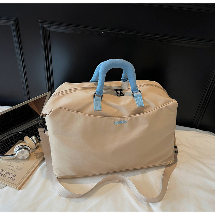 Geräumige Mehrzweck-Reisetasche Karnz