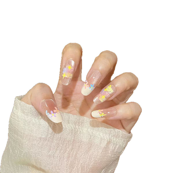 Blumengestaltetes Press-On Nageldesign Karnz