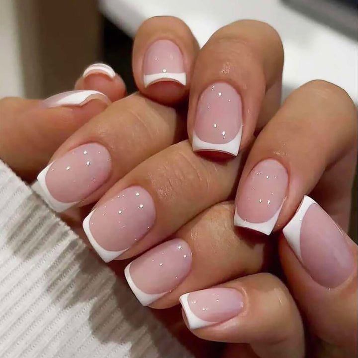 Elegantes Press-On-Nageldesign