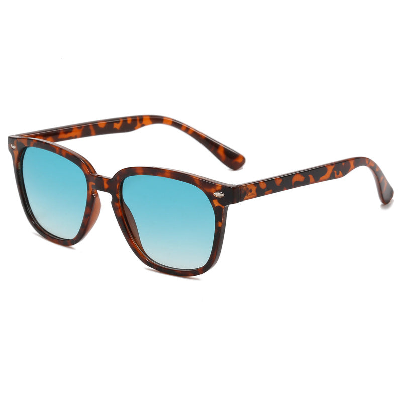 Damen zeitgenössische Sonnenbrille mit elegantem Schilddesign Karnz
