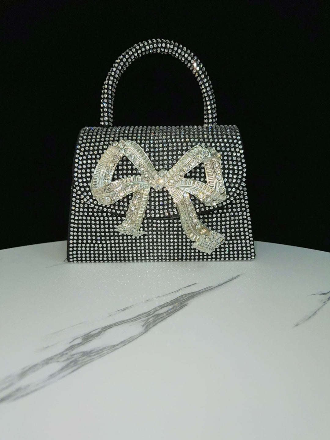 Rhinestone Schleifen-Clutch