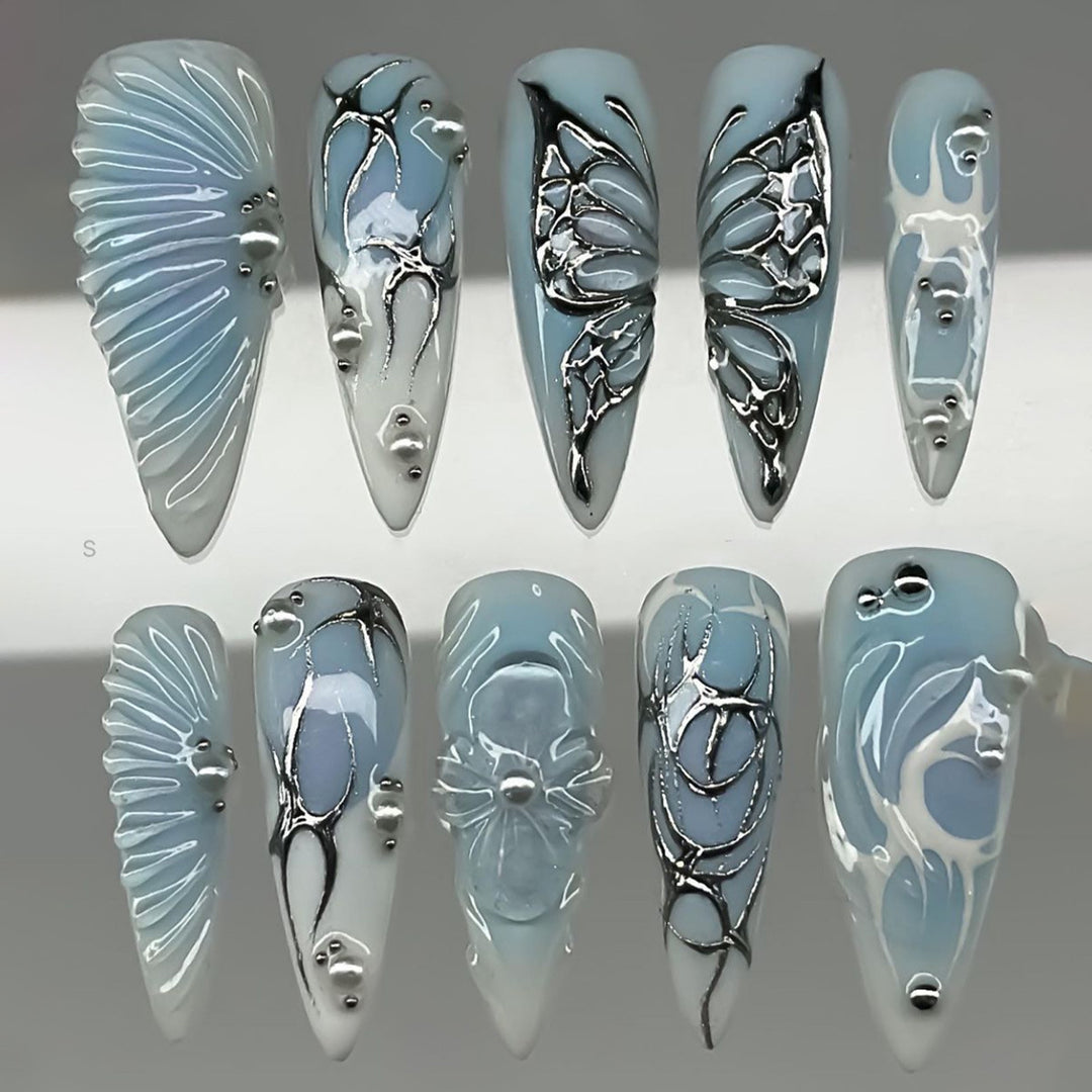 Thematic Artisan Press-On Nail Set Karnz
