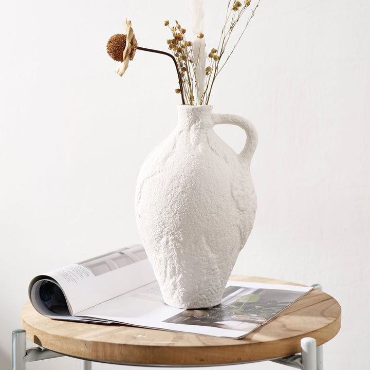 Strukturierte Keramische Dekorative Vase