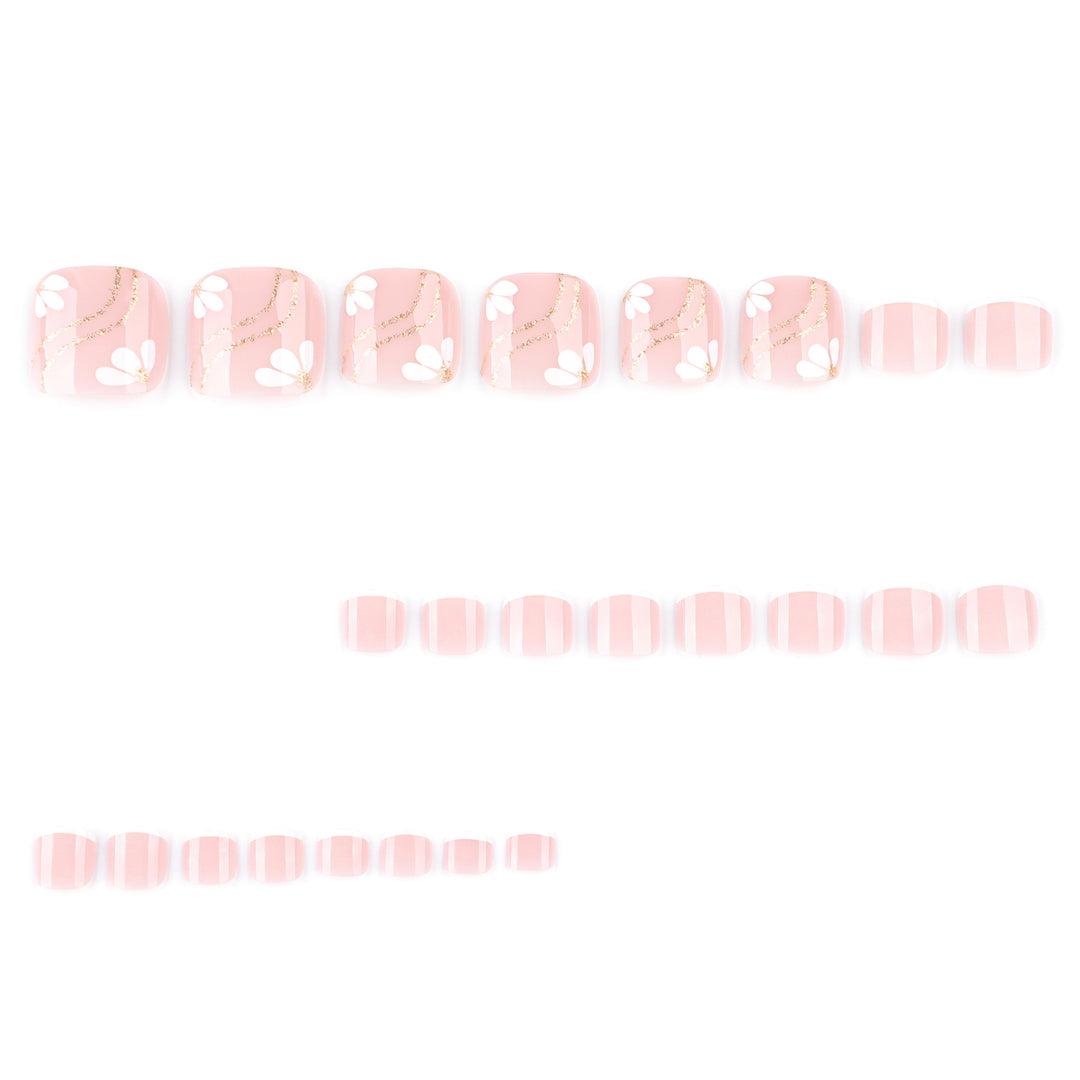 Fußnagelkunst mit eleganten blühenden Designs und Glitzerakzenten Karnz