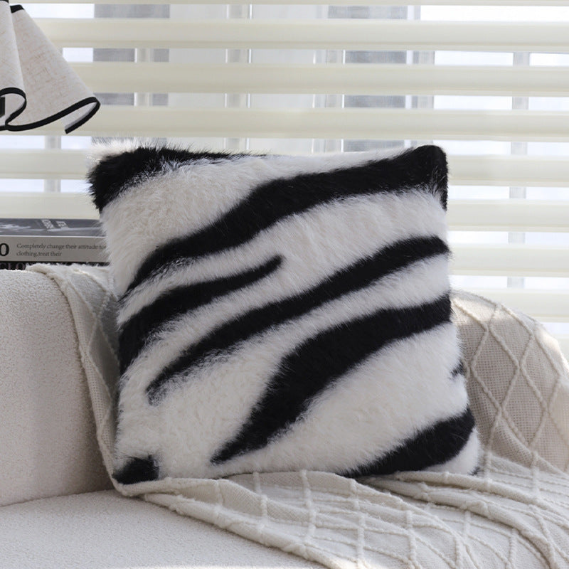 Dekoratives Kissen mit Zebra-Muster