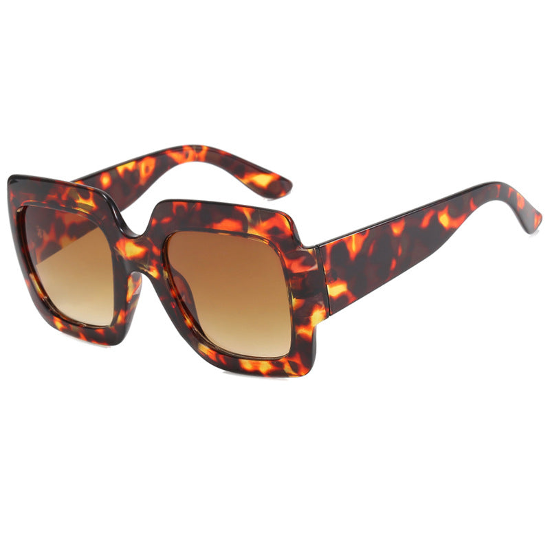 Damen oversized Sonnenbrille mit quadratischen Rahmen und UV-Schutz Karnz