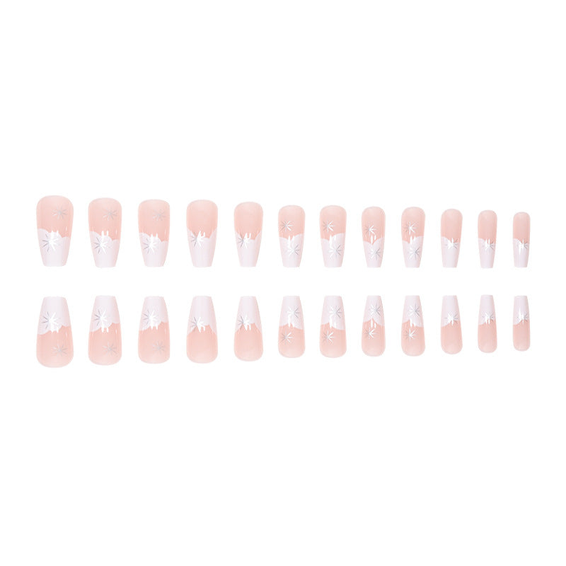 Elegante French Tip Press-On Nägel mit Sternakzenten Karnz