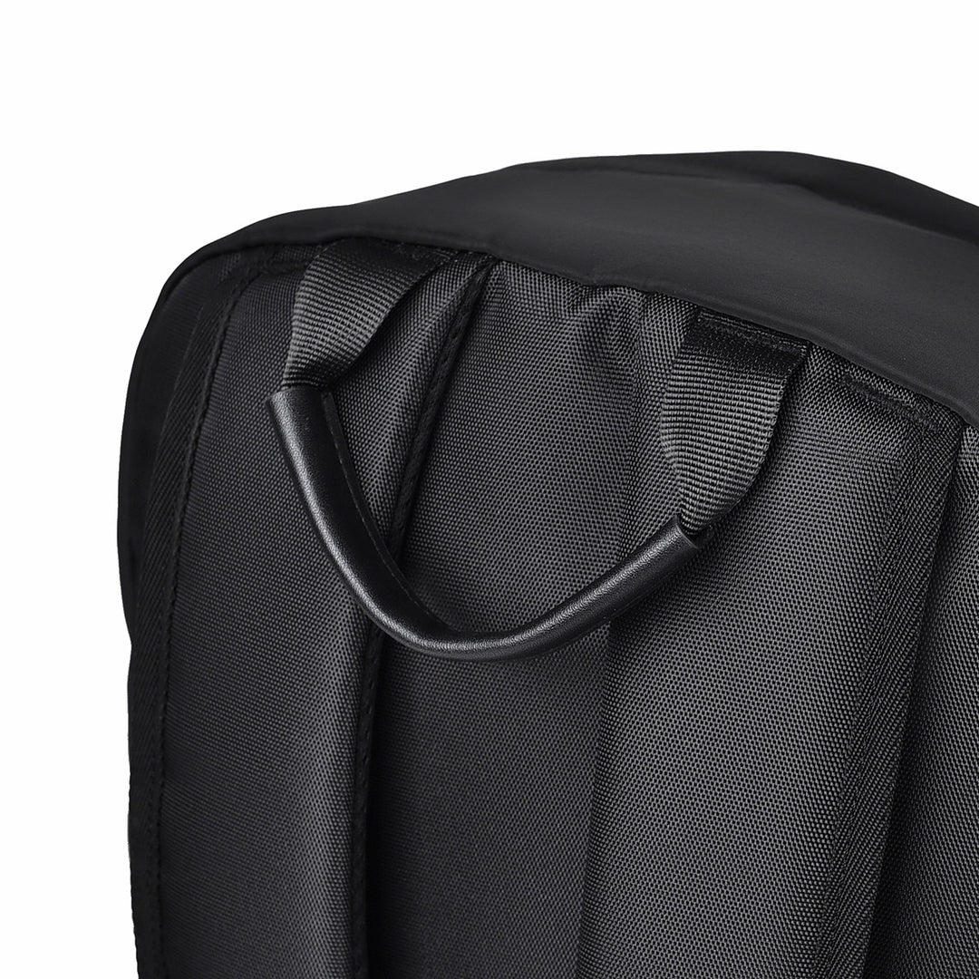 Moderner Minimalistischer Reise-Rucksack Karnz