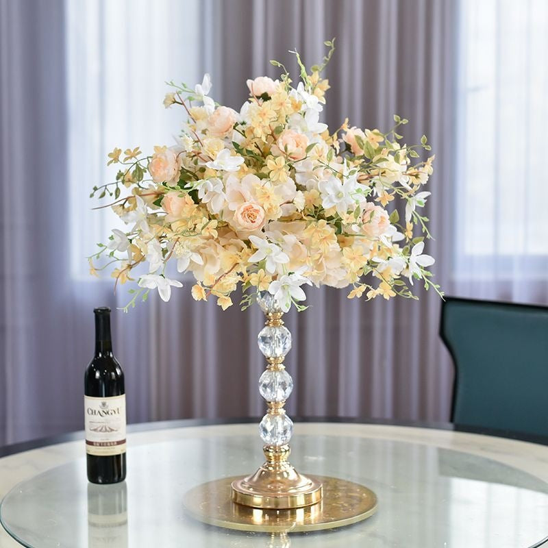 Eleganter Kristallkerzenhalter