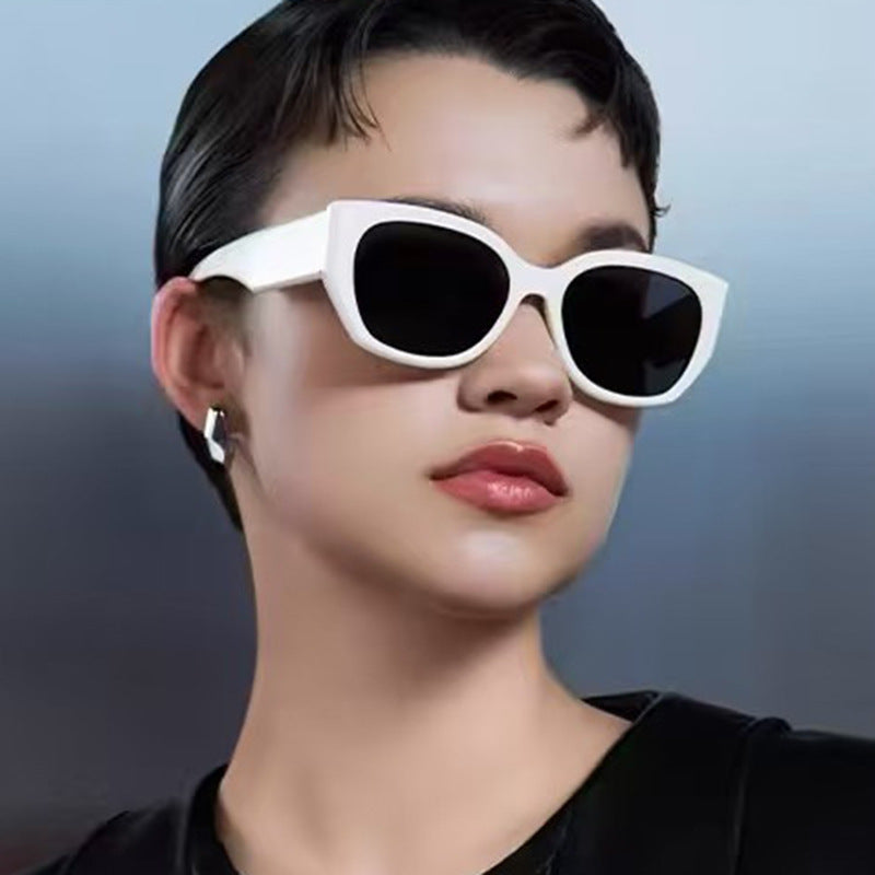 Damen elegante Gläser mit animalischem Muster Karnz