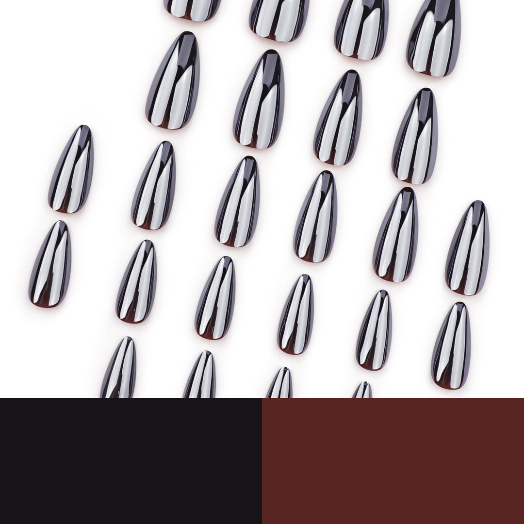 Elegante Stiletto-Nägel mit spiegelndem Finish Karnz