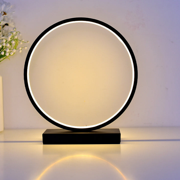 Moderne Geometrische Tischlampe