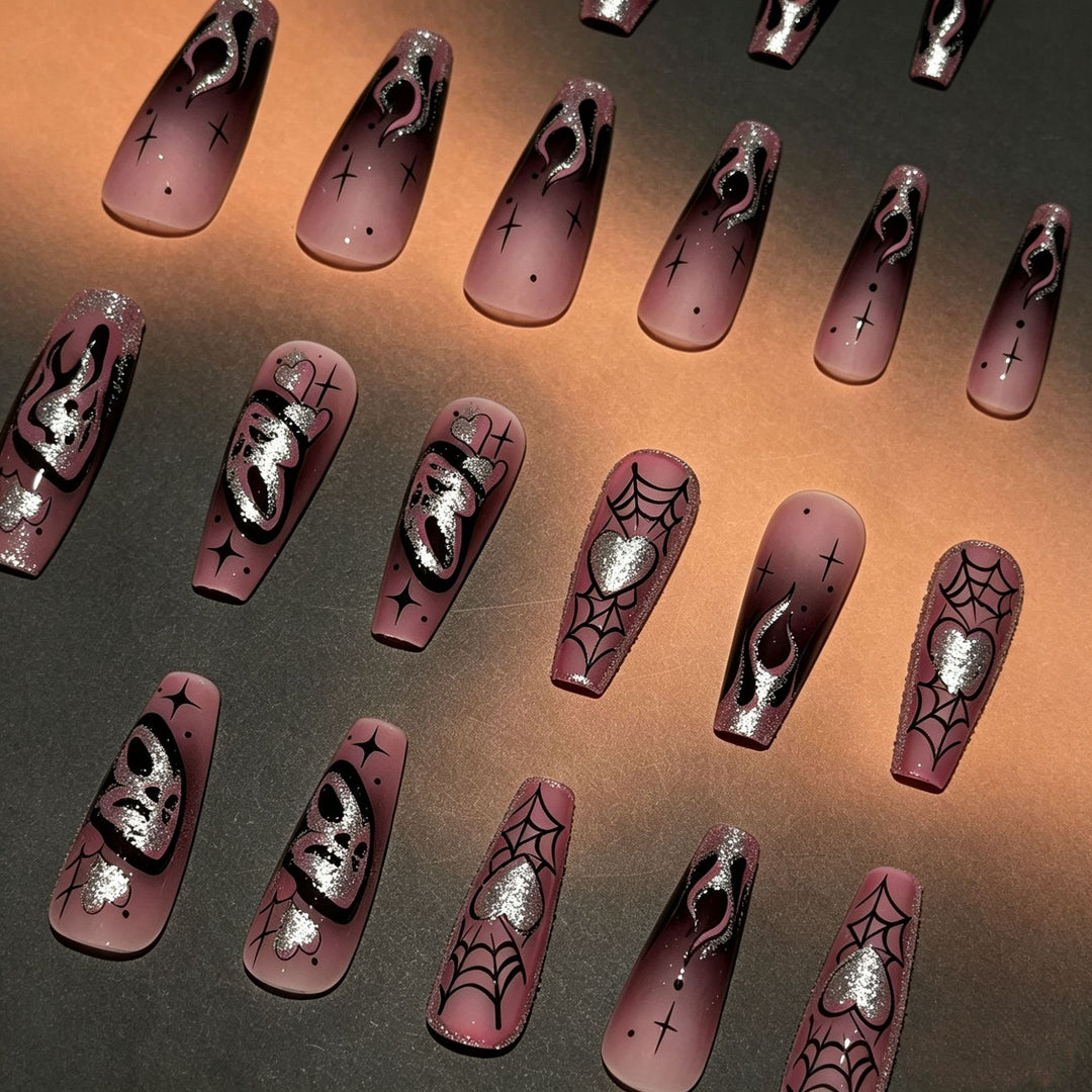 Gothic Themen Nagelkunst Tipps Karnz