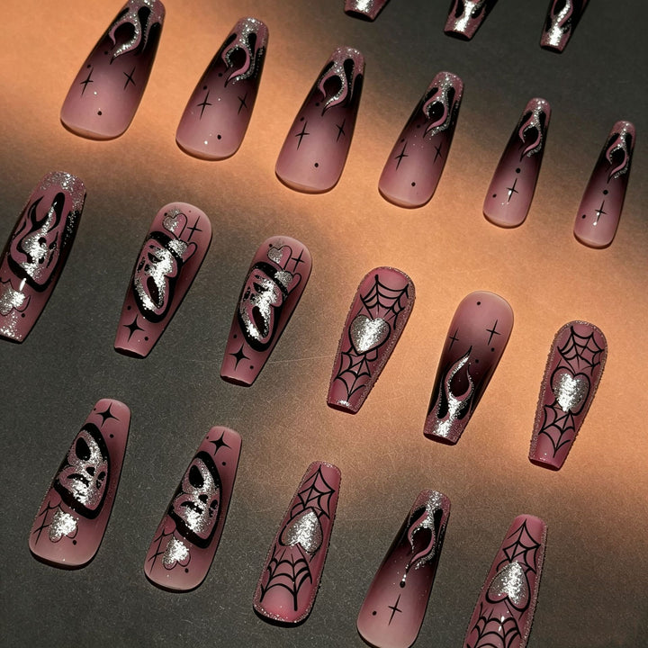 Gothic Themen Nagelkunst Tipps Karnz