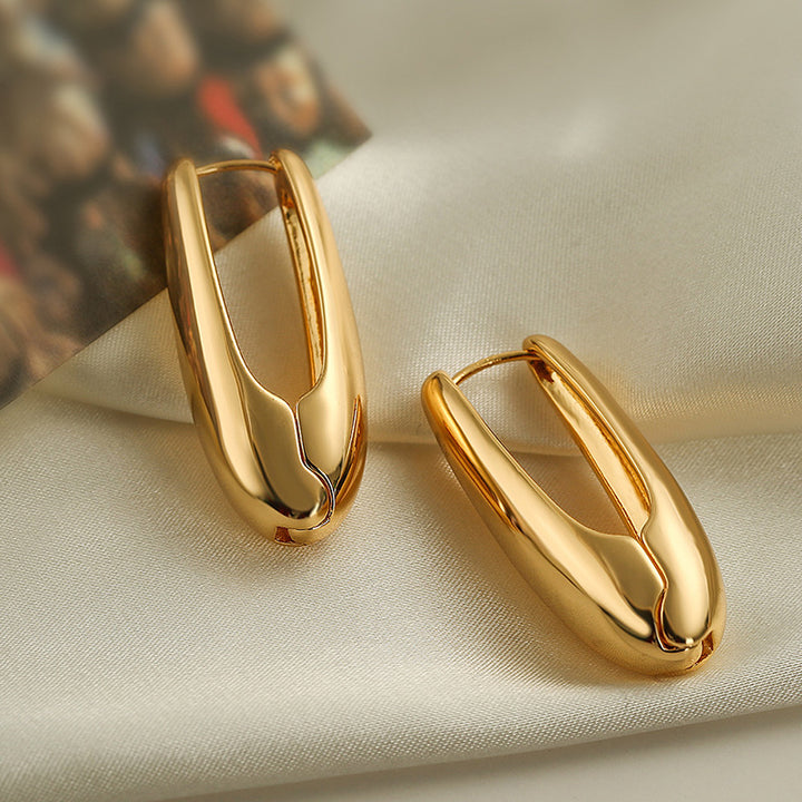 Elegante und Stilvolle Ohrhänger Karnz