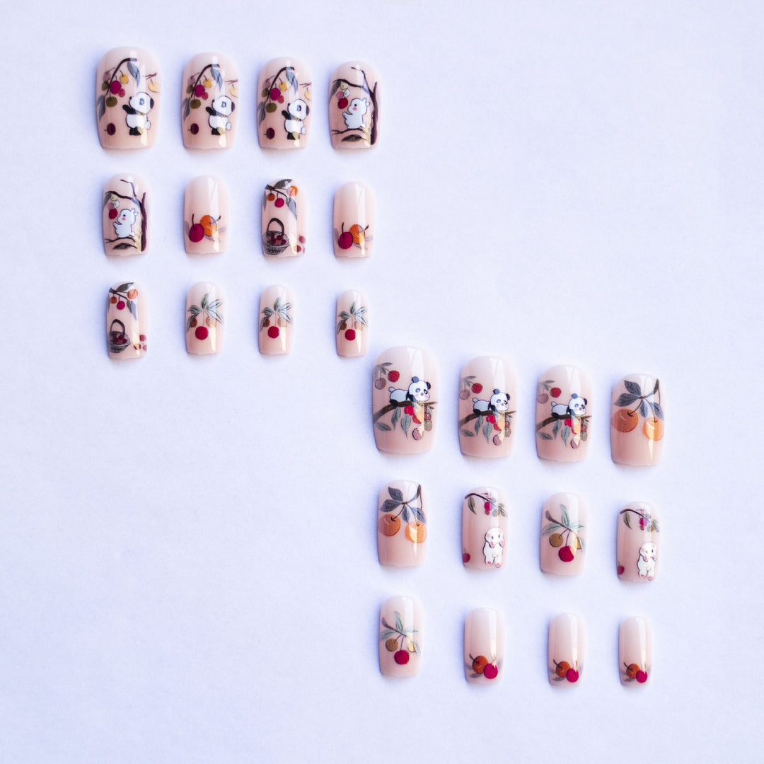 Künstlerisches von der Natur inspiriertes Nagelkunstset