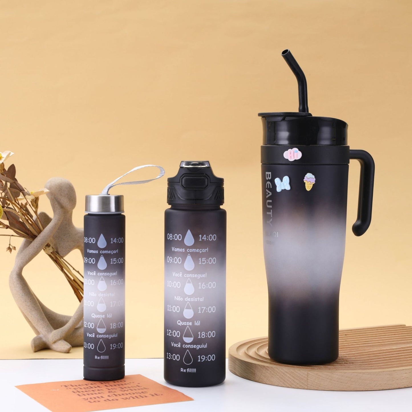 Damen stilvolle und praktische Wasserflasche mit Motiv und Zeitmarkierung Karnz