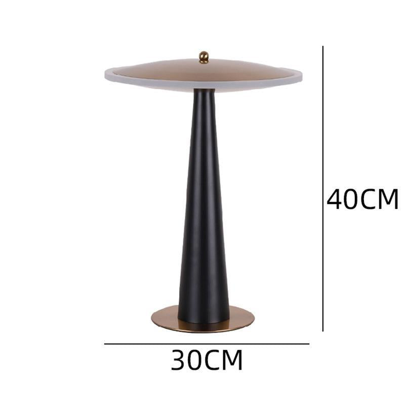Minimalistische Kegel Tischlampe