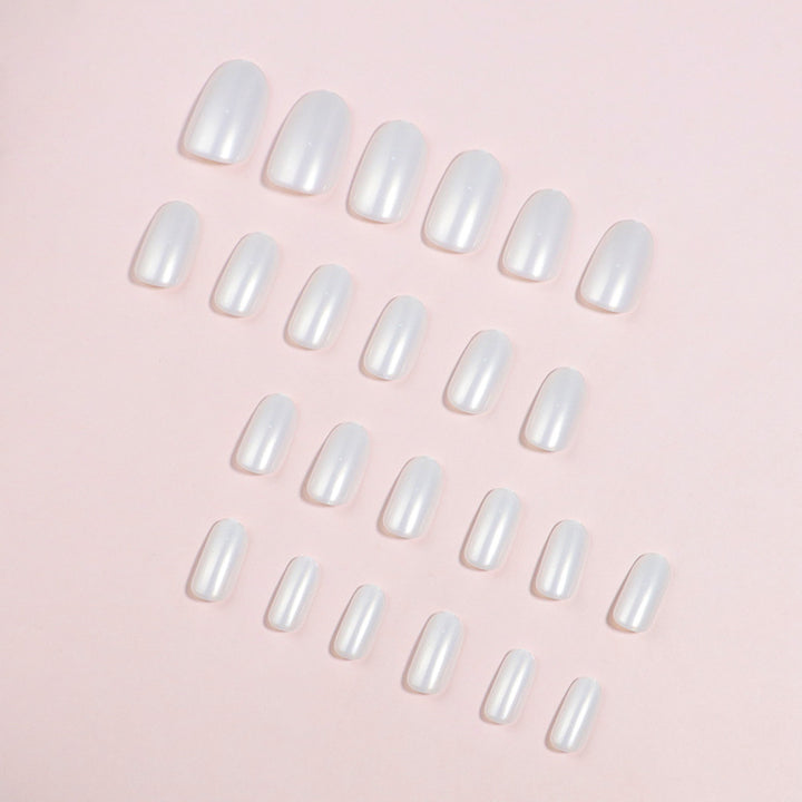 Glatte französische Press-On-Nagelset mit elegantem Finish Karnz