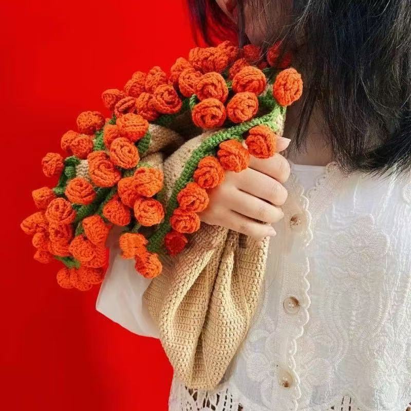 Handgemachter Häkelblumenstrauß