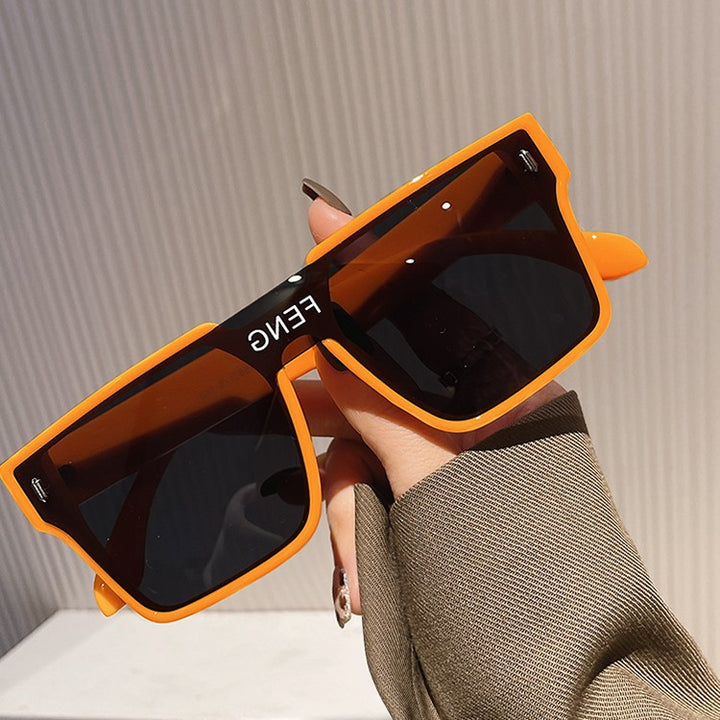 Damen modische quadratische Sonnenbrille mit robustem Rahmen und hohem Tragekomfort Karnz