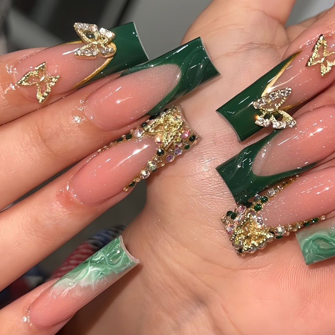 Künstlerische 3D Schmetterling Nagelverlängerungen Karnz