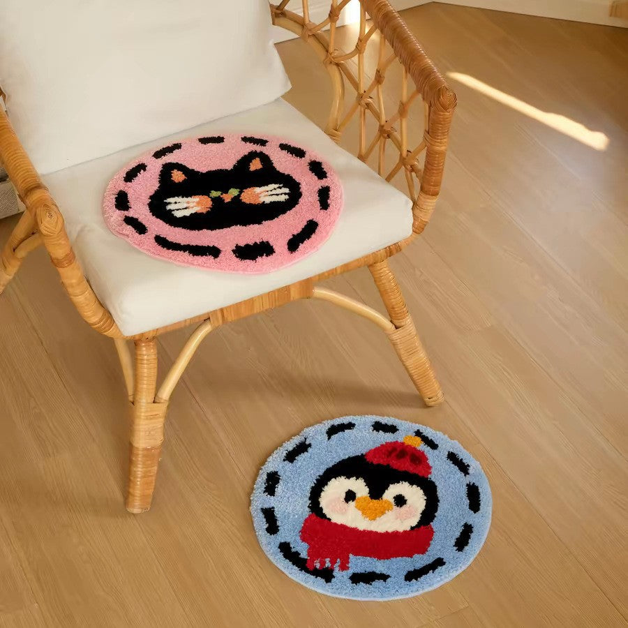 Niedlicher Katzenkopf Plüsch-Teppich Karnz