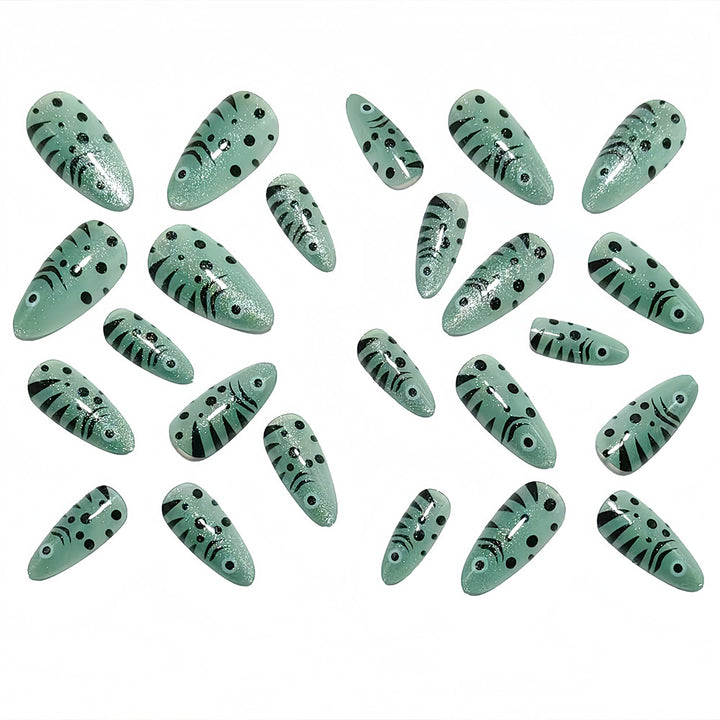 Kunstnägel Im Kreativen Fischdesign Karnz